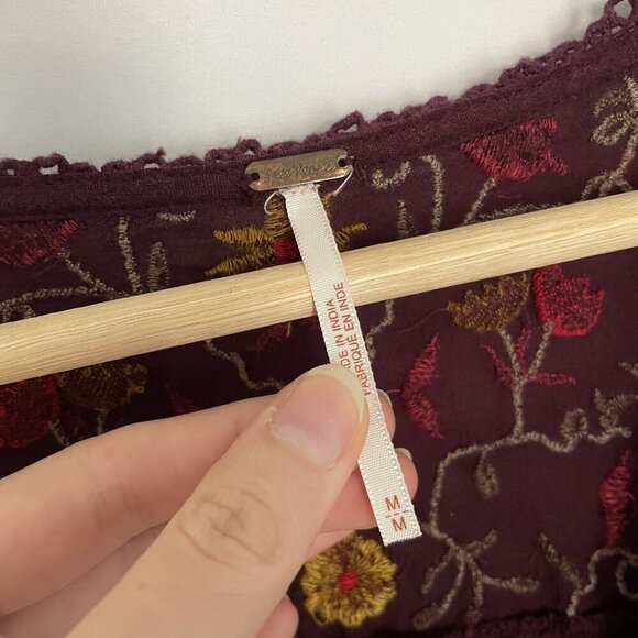 Free People Womens Embroidered Boho Blouse M purple comfortable top lightweight - Picture 3 of 10